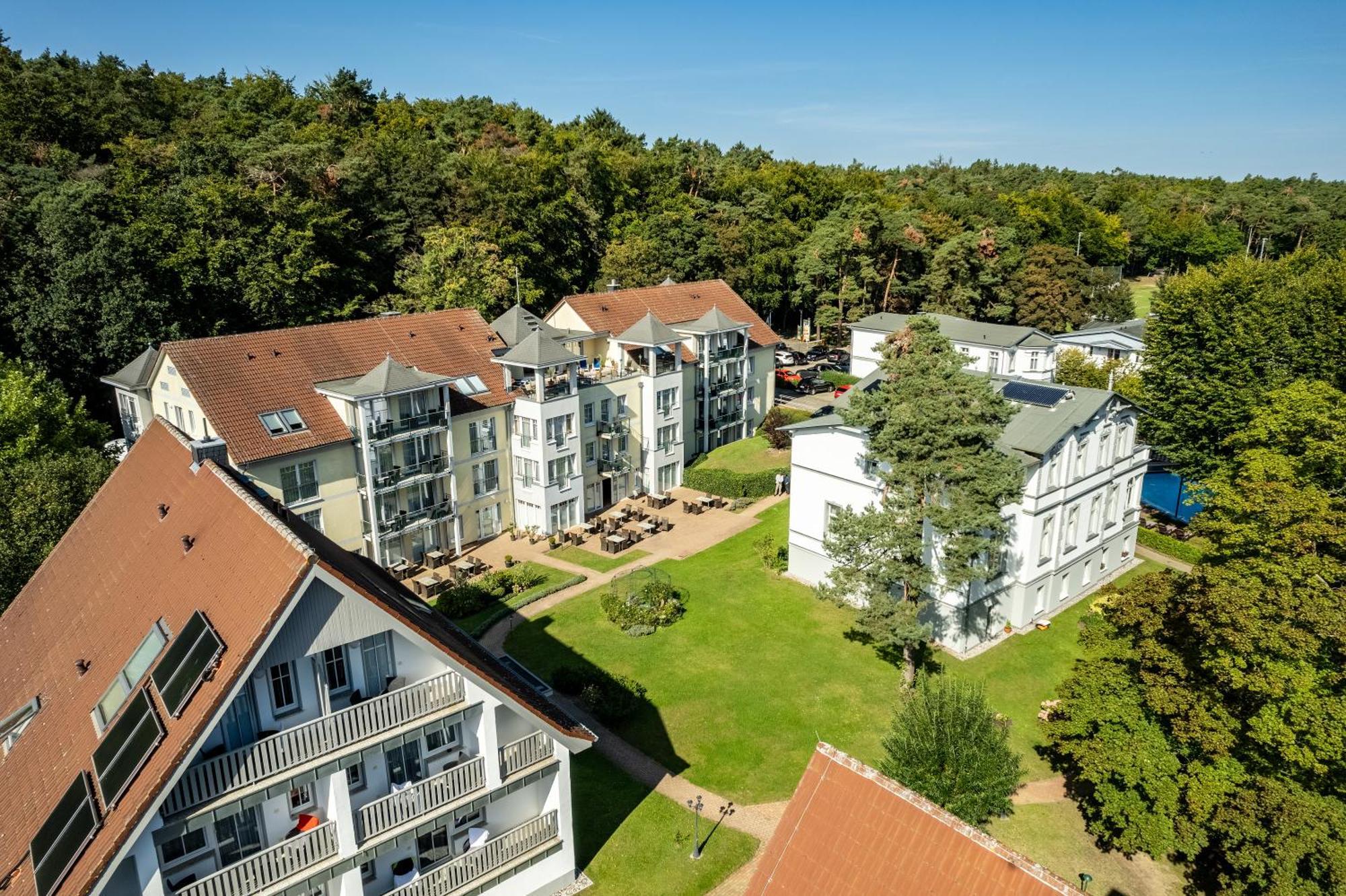 Ostseehotel Villen Im Park - Ein Rovell Hotel Heringsdorf  Eksteriør bilde