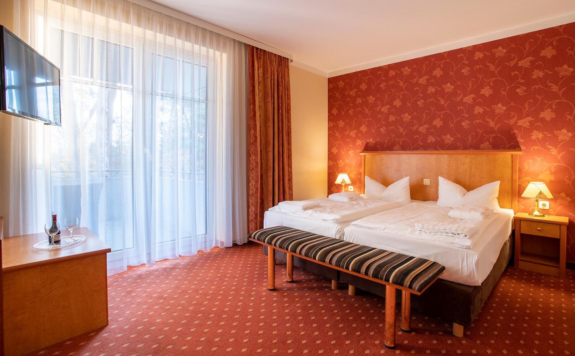 Ostseehotel Villen Im Park - Ein Rovell Hotel Heringsdorf  Eksteriør bilde